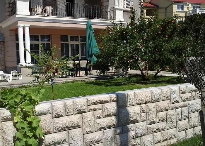 Apartment By The Sea Kampor, Rab - 16293